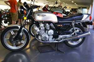 1979-HONDA-CBX1000-6