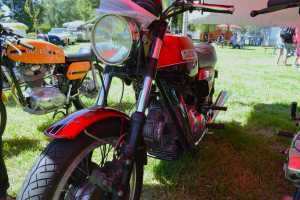 74-DUCATI-750GT(20)